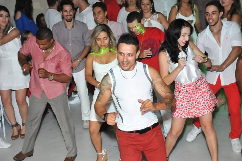 Festa de Aniversário em Buffet Infantil Preço no Jardim Aracília - Espaço para Aniversário de Casamento